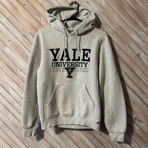 Russell Athletic Gray Yale University Hoodie EST. 1701 Vintage Patch Embroidered